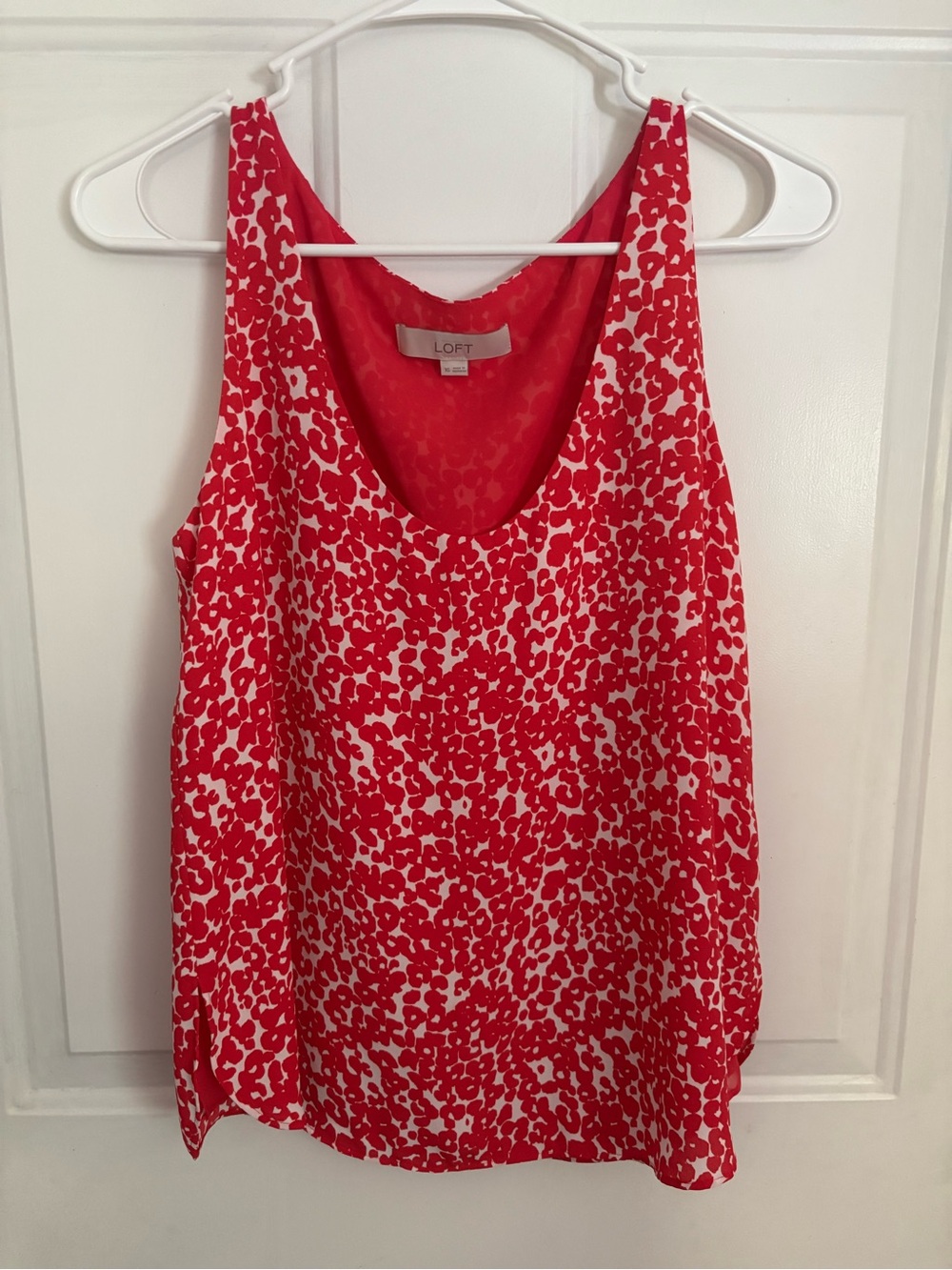 LOFT XS Pink White Animal Print Sleeveless Tank Blouse